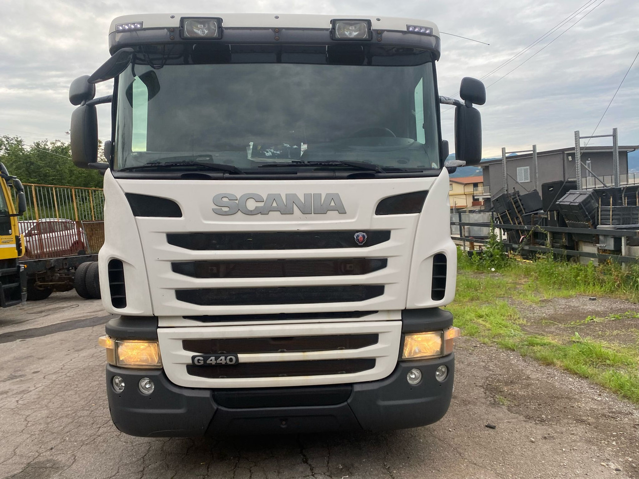 SCANIA G440 - Грузовик-шасси: фото 4 SCANIA G440 - Грузовик-шасси: фото 4