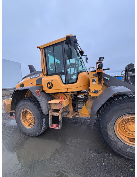 Volvo L90H Volvo L90H - Колёсный погрузчик: фото 1 Volvo L90H Volvo L90H - Колёсный погрузчик: фото 1