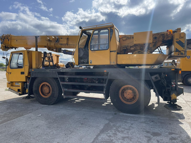 Grove GMK 2035 - Вседорожный кран: фото 4 Grove GMK 2035 - Вседорожный кран: фото 4