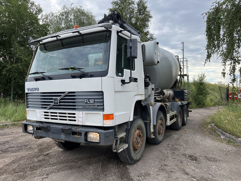 Volvo FL12 - Бетононасос стационарный: фото 1 Volvo FL12 - Бетононасос стационарный: фото 1