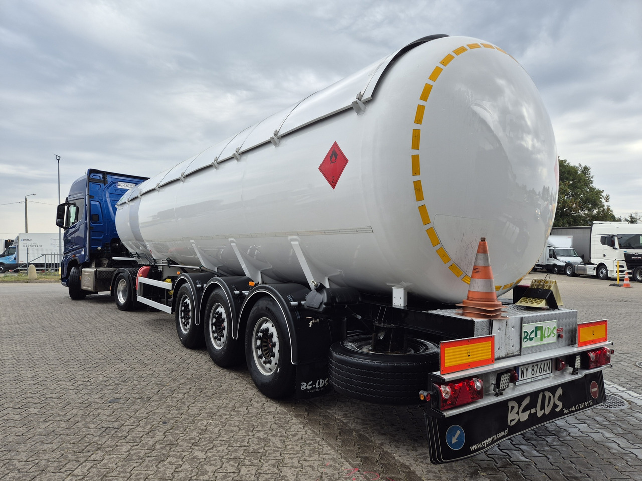 BC-LDS EMERSON/ propane/ butane/ lpg/ gpl - Полуприцеп-цистерна: фото 2 BC-LDS EMERSON/ propane/ butane/ lpg/ gpl - Полуприцеп-цистерна: фото 2