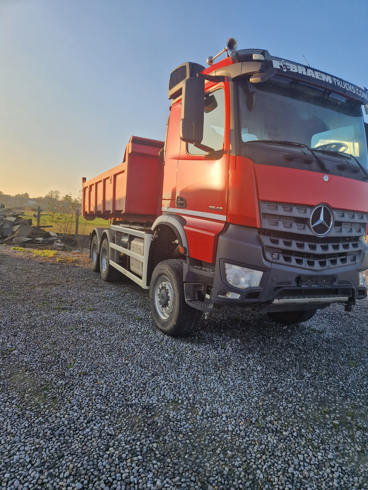 MERCEDES-BENZ Aroc - Грузовик-контейнеровоз/ Сменный кузов: фото 1 MERCEDES-BENZ Aroc - Грузовик-контейнеровоз/ Сменный кузов: фото 1