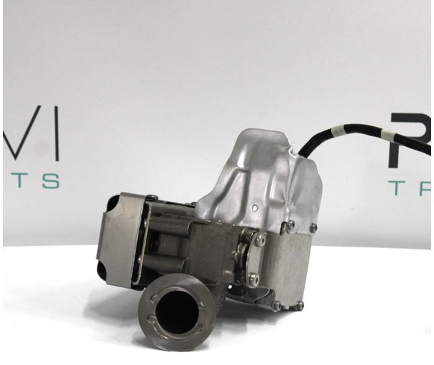 DAF XG EGR Klep 2393485 | 2243011 | 2418868 Nieuw - Выхлопная система для Грузовиков: фото 2 DAF XG EGR Klep 2393485 | 2243011 | 2418868 Nieuw - Выхлопная система для Грузовиков: фото 2