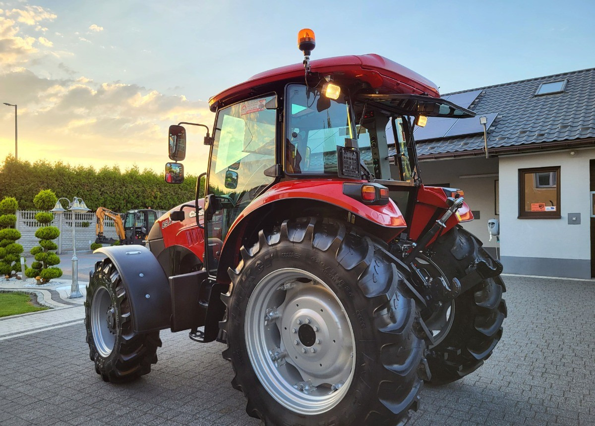 Case IH 85A jak nowy 4x4WD - Трактор: фото 4 Case IH 85A jak nowy 4x4WD - Трактор: фото 4