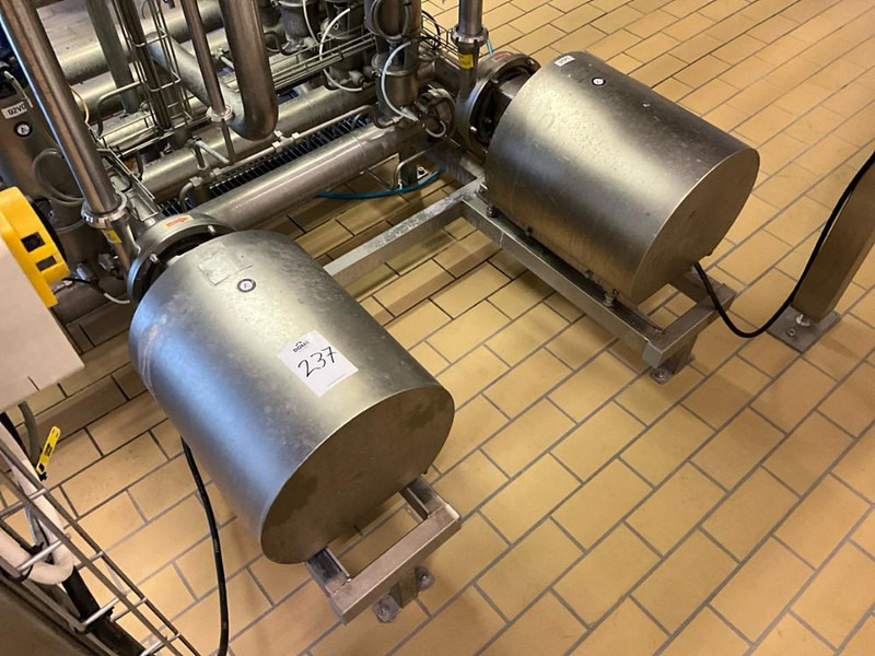 Alfa Romeo Laval LKH 20/165 - Воздушный компрессор: фото 1 Alfa Romeo Laval LKH 20/165 - Воздушный компрессор: фото 1