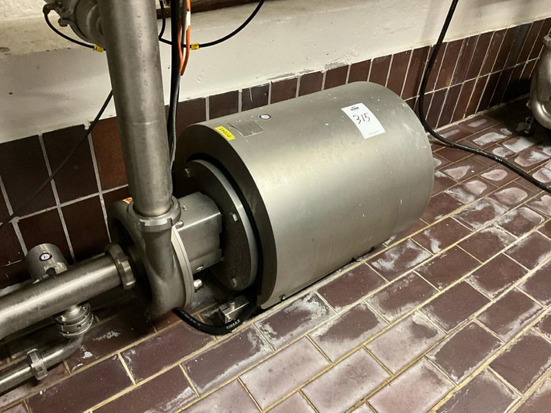 Alfa Romeo Laval - Воздушный компрессор: фото 1 Alfa Romeo Laval - Воздушный компрессор: фото 1