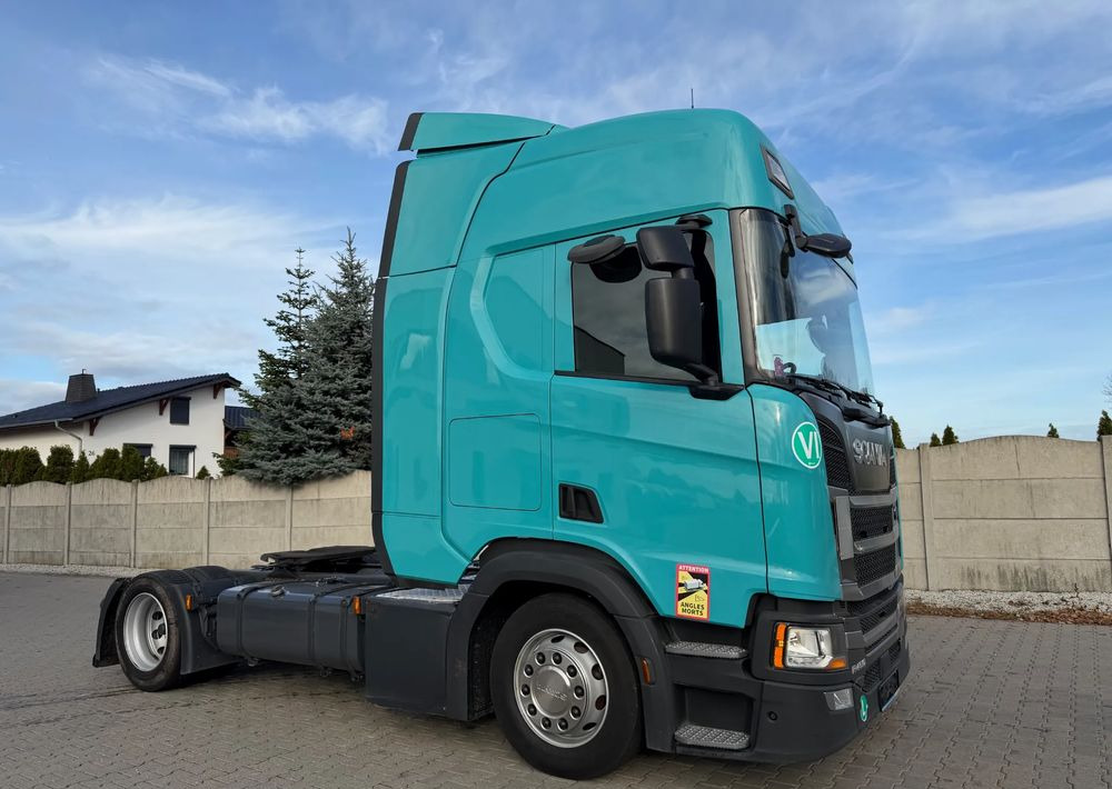 Scania R450 LowDeck, Mega - Тягач: фото 4 Scania R450 LowDeck, Mega - Тягач: фото 4