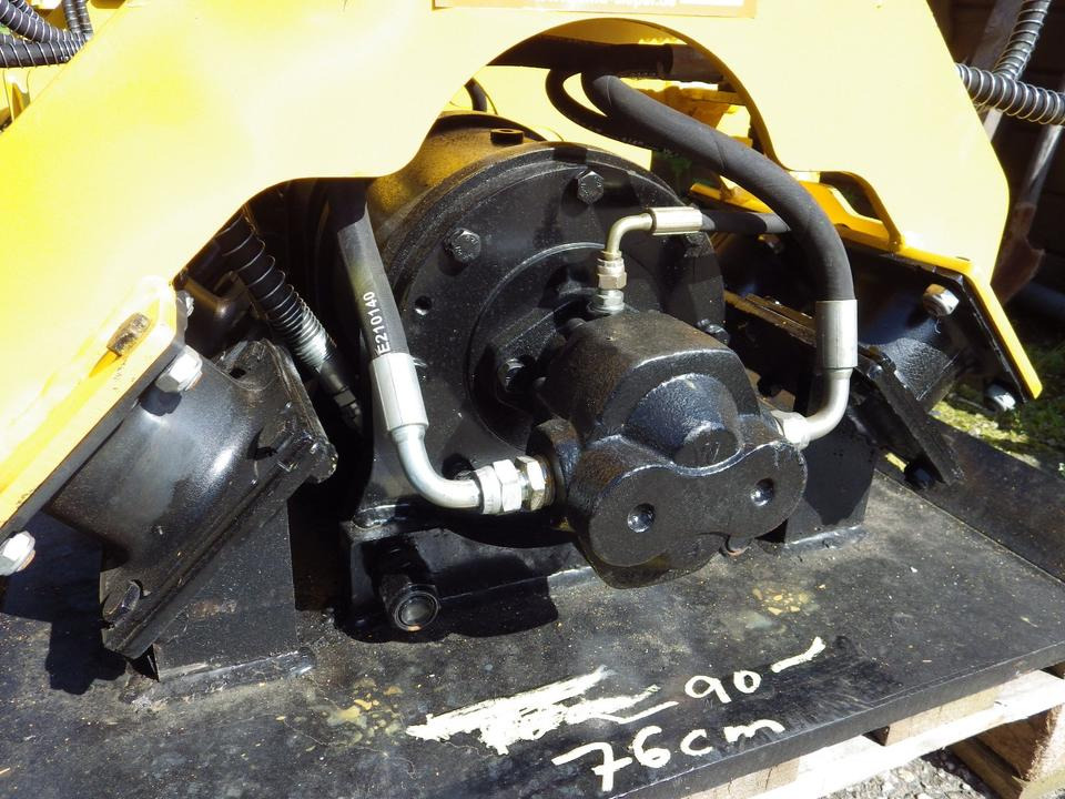 Anbauverdichter BLK4 Hydro-Rüttelplatte MS03 (netto 2220,00) - Виброплита: фото 2 Anbauverdichter BLK4 Hydro-Rüttelplatte MS03 (netto 2220,00) - Виброплита: фото 2