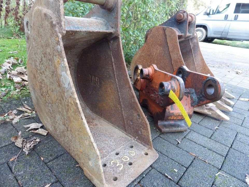 Cat 305 LEH Schnellwechsler + 2 Tieflöffel Cat - Ковш для экскаватора: фото 2 Cat 305 LEH Schnellwechsler + 2 Tieflöffel Cat - Ковш для экскаватора: фото 2