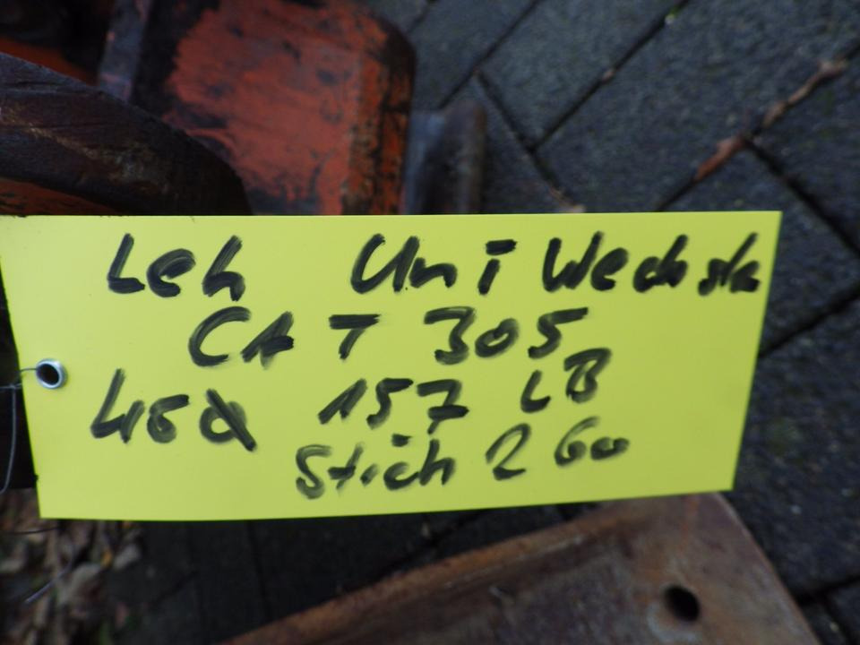 Cat 305 LEH Schnellwechsler + 2 Tieflöffel Cat - Ковш для экскаватора: фото 5 Cat 305 LEH Schnellwechsler + 2 Tieflöffel Cat - Ковш для экскаватора: фото 5