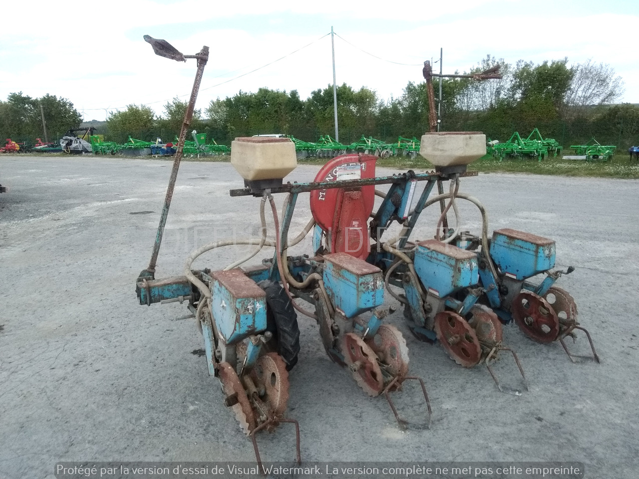 MONOSEM SEMOIR MONOGRAINE PNU - Сеялка точного высева: фото 4 MONOSEM SEMOIR MONOGRAINE PNU - Сеялка точного высева: фото 4