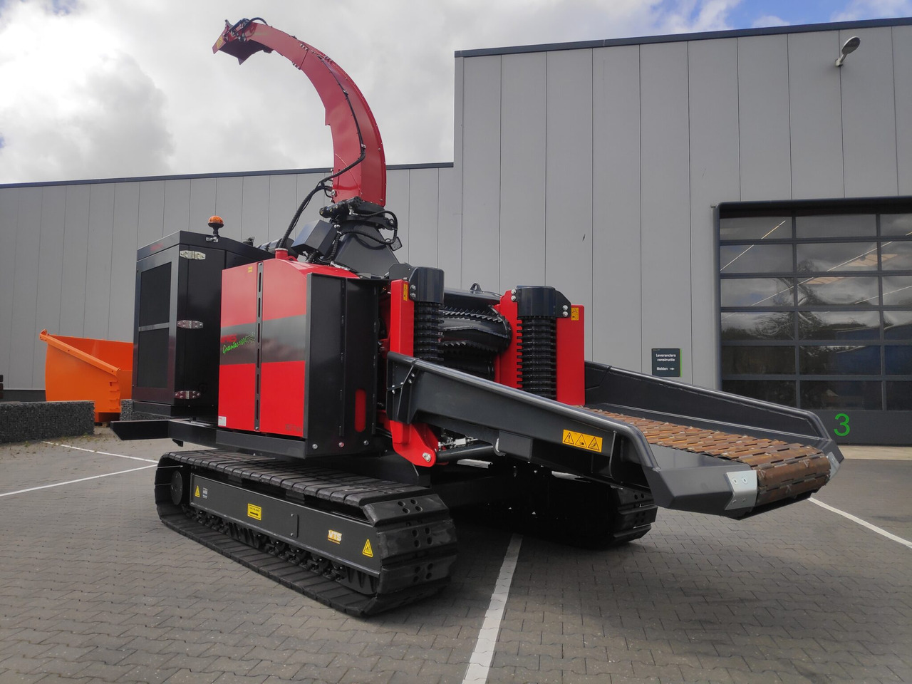 UFKES GREENTEC 962 - Измельчитель древесины: фото 4 UFKES GREENTEC 962 - Измельчитель древесины: фото 4