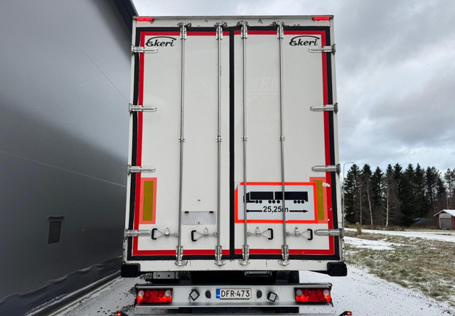 Полуприцеп-рефрижератор EkeriFRC Thermo King: фото 6