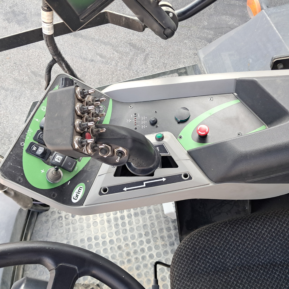 Самоходный опрыскиватель GRIM SERIE 9: фото 13 Самоходный опрыскиватель GRIM SERIE 9: фото 13