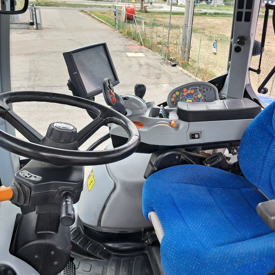Трактор NEW HOLLAND T7 270: фото 9