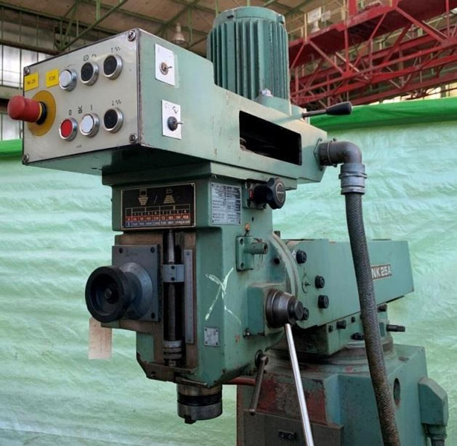 Mehrzweckfräsmaschine TOS - Фрезерный станок по металлу: фото 4 Mehrzweckfräsmaschine TOS - Фрезерный станок по металлу: фото 4