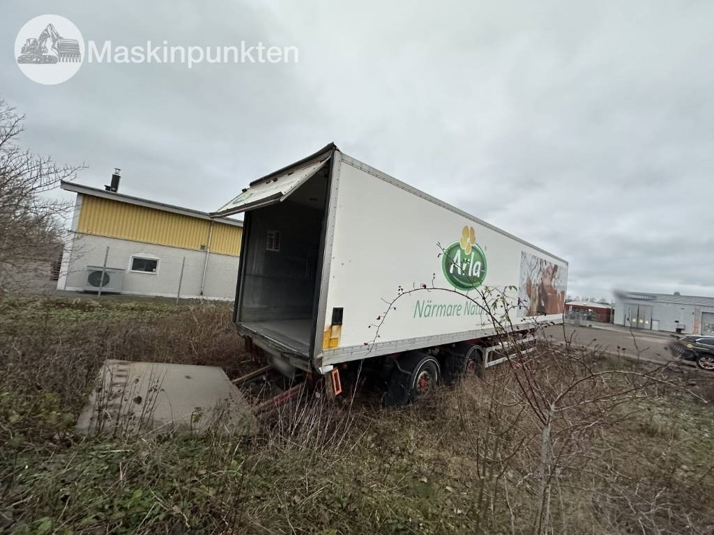 Limetec PPU 230 kyltrailer med styrande sista axel - Полуприцеп-рефрижератор: фото 4 Limetec PPU 230 kyltrailer med styrande sista axel - Полуприцеп-рефрижератор: фото 4