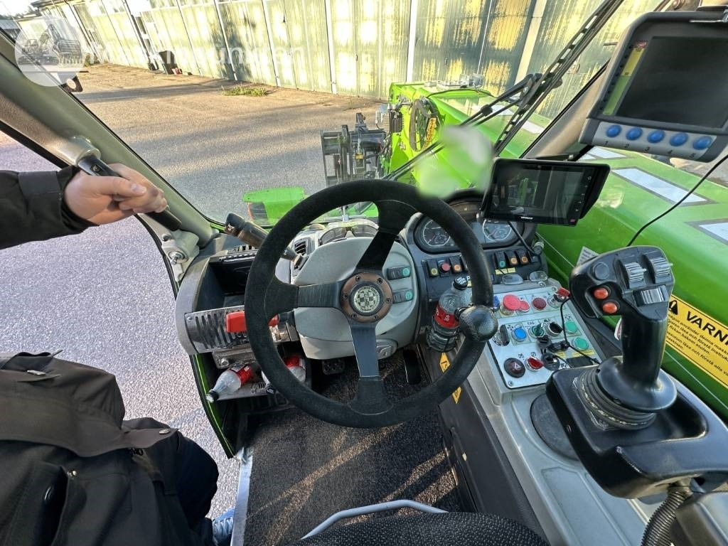 Телескопический погрузчик Merlo P 40.17 Plus: фото 15