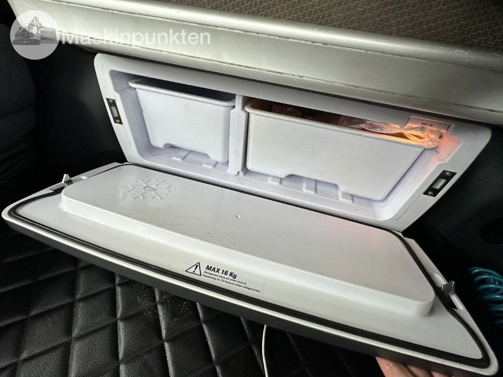 Автовоз Scania R 450 EKIPAGE: фото 25