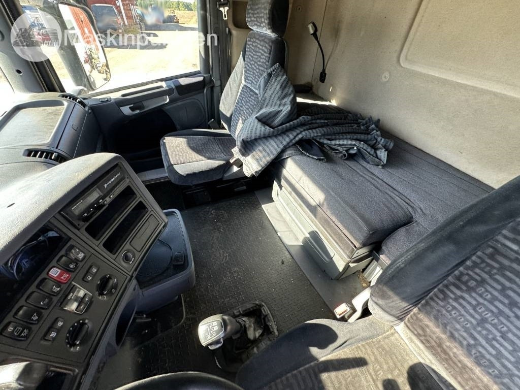 Грузовик-шасси Scania R 560 LB: фото 17 Грузовик-шасси Scania R 560 LB: фото 17