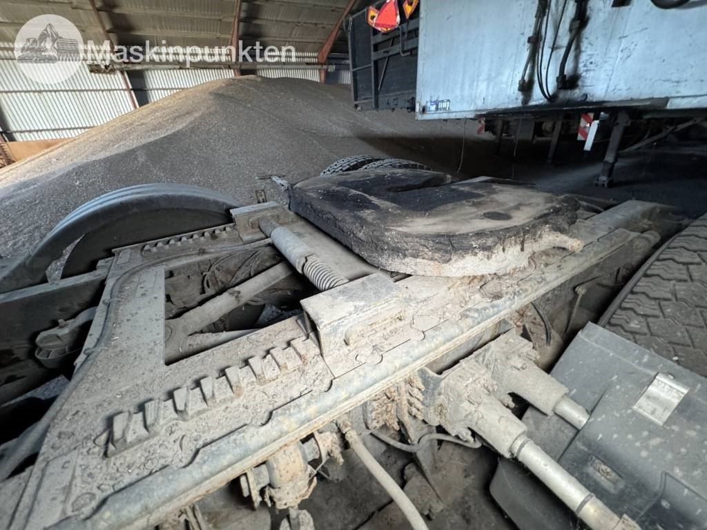 Тягач Volvo FH 12: фото 13