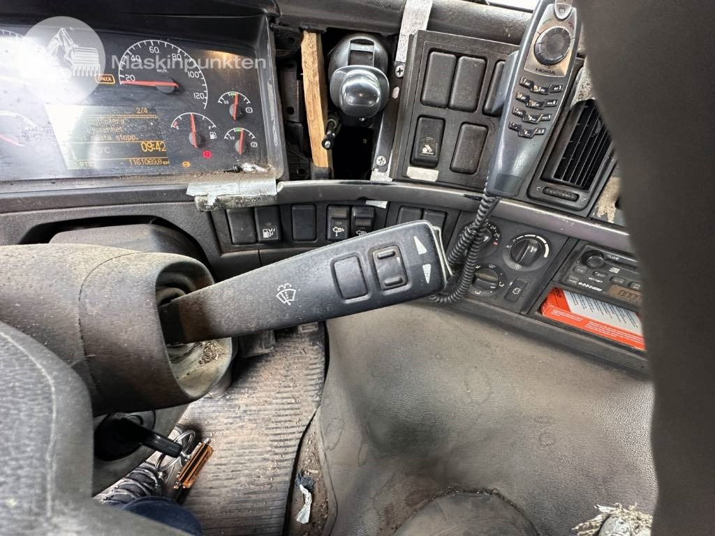 Портальный бункеровоз Volvo FM 12 420 LAXO Liftdumper + lastväxlare + flak: фото 22 Портальный бункеровоз Volvo FM 12 420 LAXO Liftdumper + lastväxlare + flak: фото 22