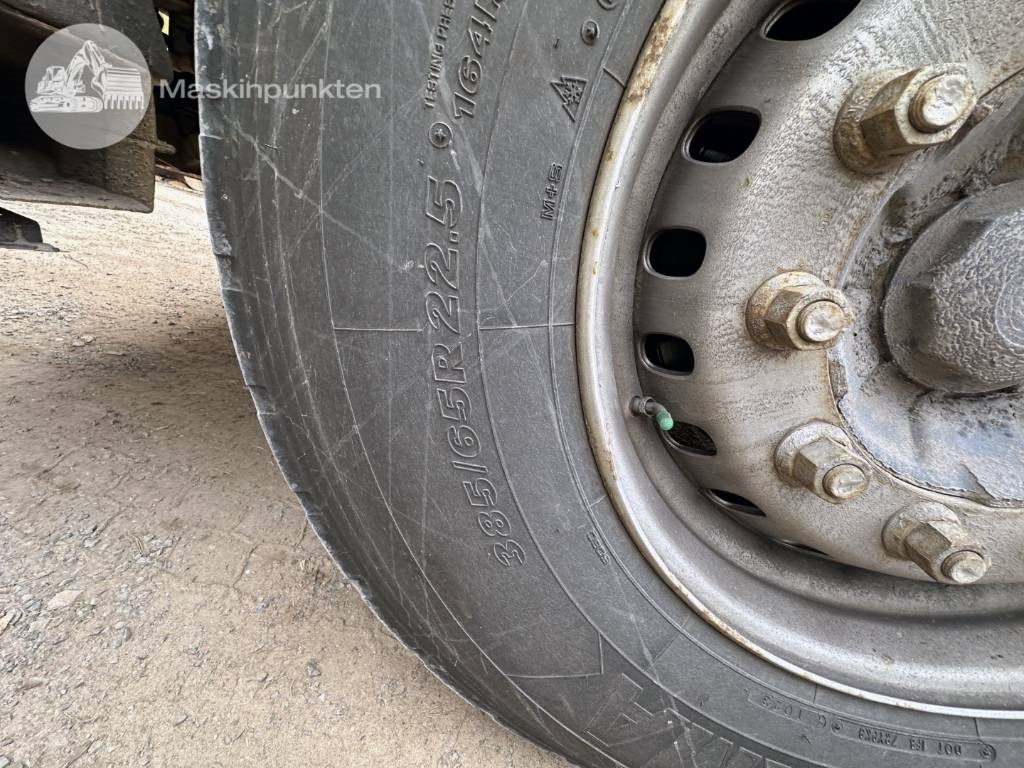 Портальный бункеровоз Volvo FM 12 420 LAXO Liftdumper + lastväxlare + flak: фото 37 Портальный бункеровоз Volvo FM 12 420 LAXO Liftdumper + lastväxlare + flak: фото 37