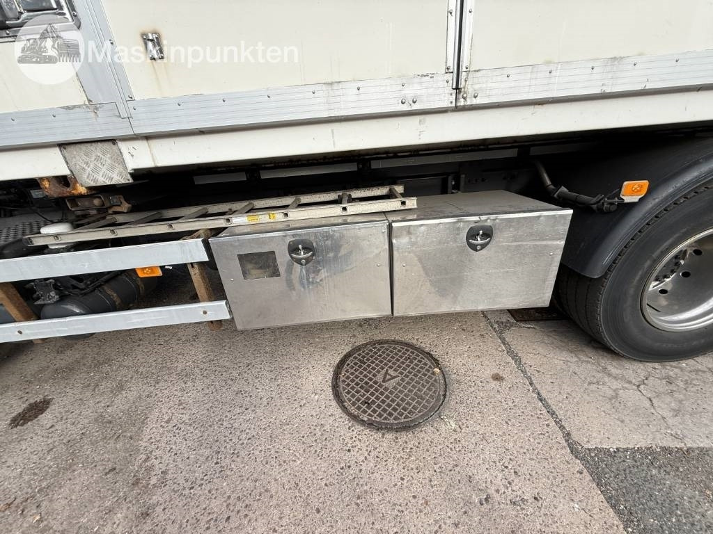 Грузовик-контейнеровоз/ Сменный кузов Volvo FM 460: фото 33