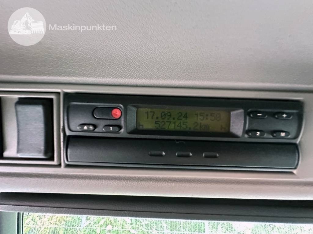 Грузовик с закрытым кузовом Volvo FM 9 300: фото 22 Грузовик с закрытым кузовом Volvo FM 9 300: фото 22