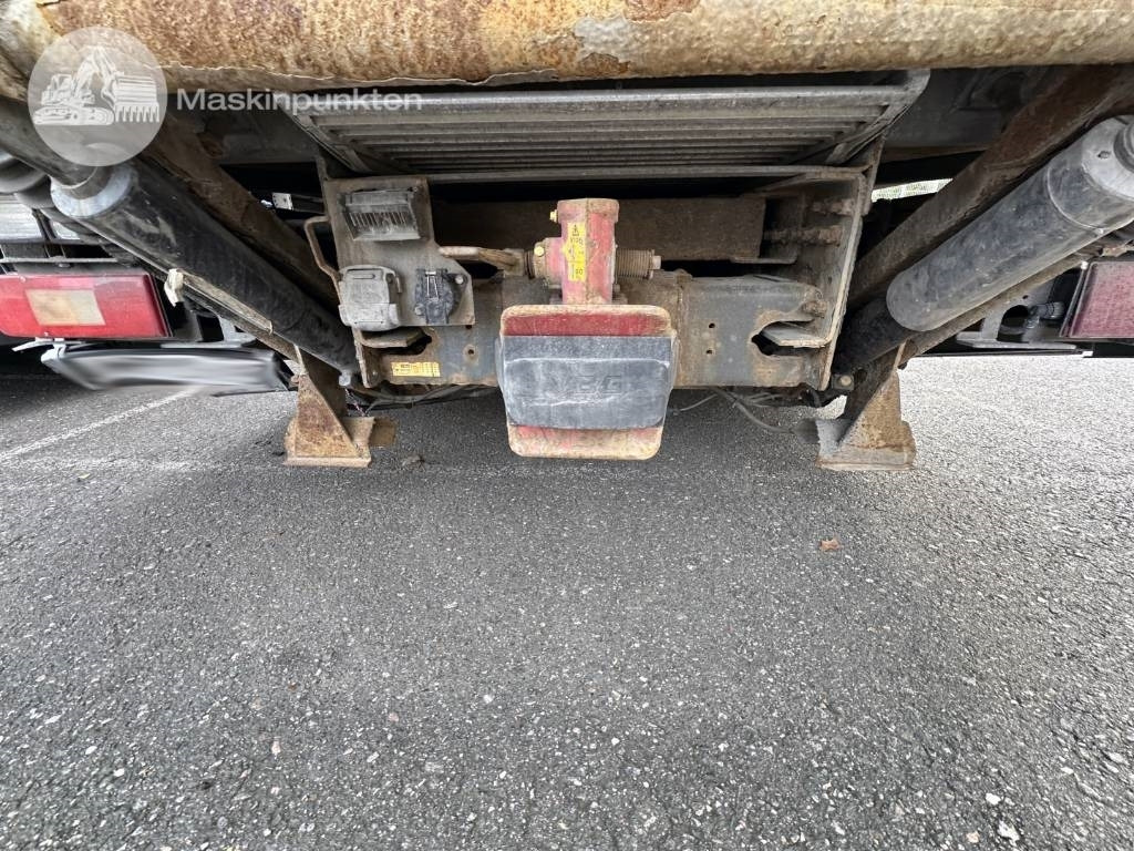 Грузовик с закрытым кузовом Volvo FM 9 300: фото 43 Грузовик с закрытым кузовом Volvo FM 9 300: фото 43