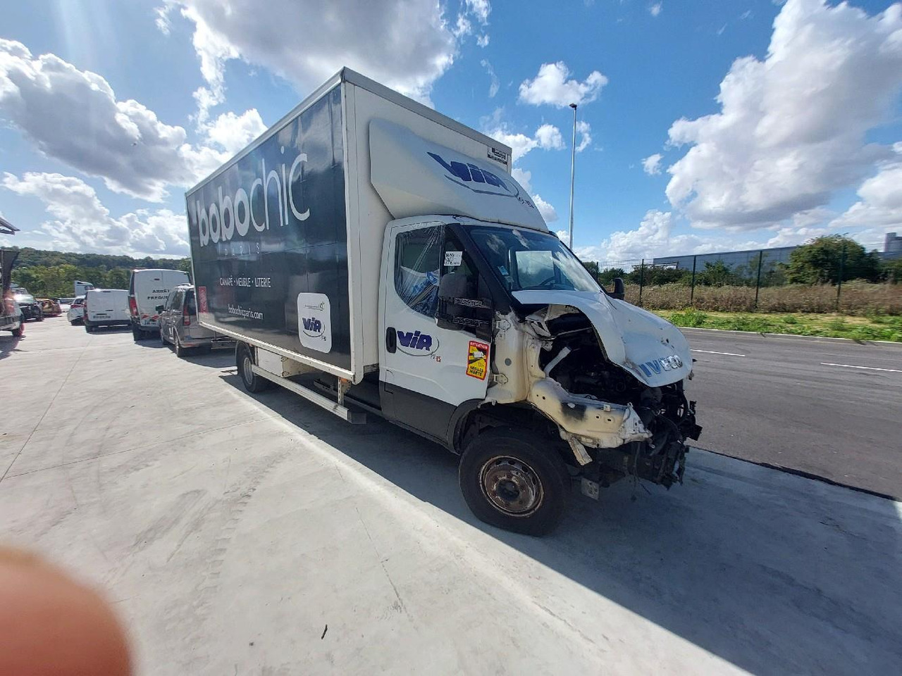 IVECO PORTEUR 65C14N - Фургон с закрытым кузовом: фото 1 IVECO PORTEUR 65C14N - Фургон с закрытым кузовом: фото 1