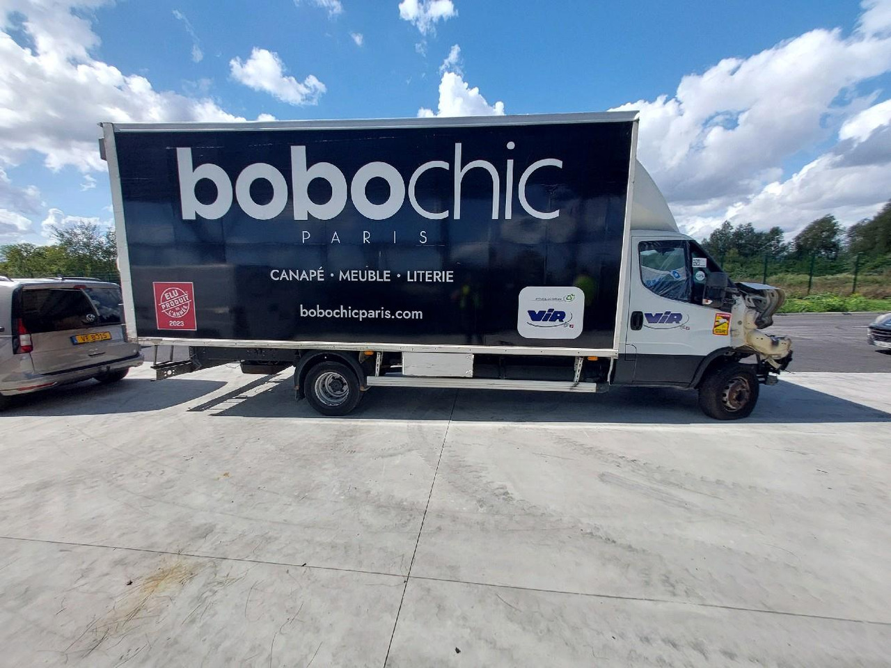 IVECO PORTEUR 65C14N - Фургон с закрытым кузовом: фото 3 IVECO PORTEUR 65C14N - Фургон с закрытым кузовом: фото 3