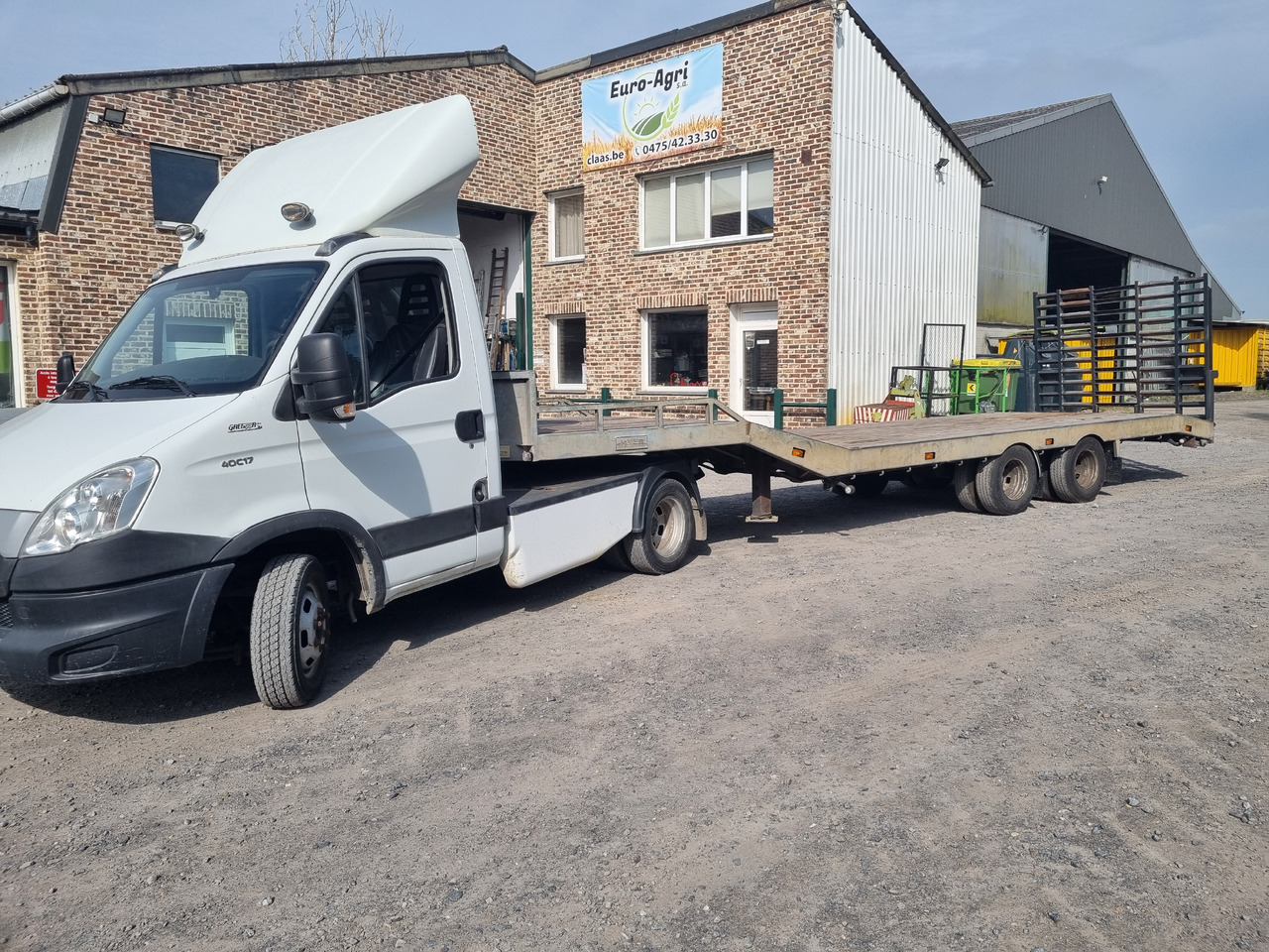 IVECO 40C35 - Малотоннажный седельный тягач: фото 2 IVECO 40C35 - Малотоннажный седельный тягач: фото 2