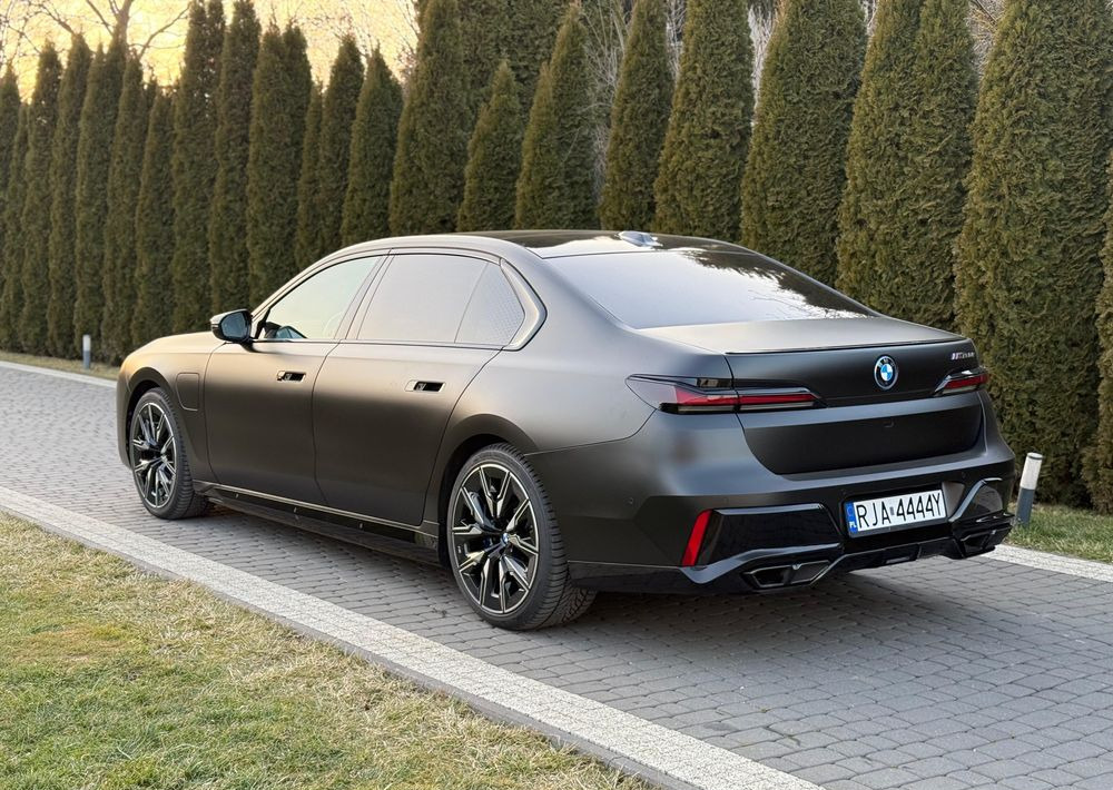 BMW Seria 7 - Седан: фото 4 BMW Seria 7 - Седан: фото 4