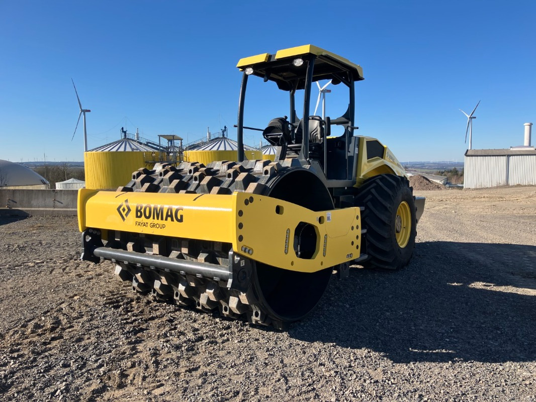 BOMAG DE BW 211 DH-5 Stage IV/TIER4f - Компактор: фото 1 BOMAG DE BW 211 DH-5 Stage IV/TIER4f - Компактор: фото 1