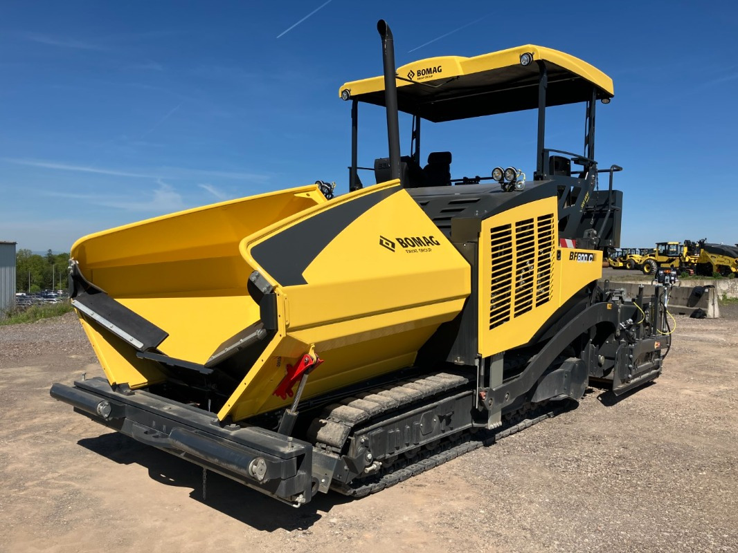 BOMAG IT BF 800 C S600 Stage IIIa/Tier 3 - Асфальтоукладчик: фото 1 BOMAG IT BF 800 C S600 Stage IIIa/Tier 3 - Асфальтоукладчик: фото 1