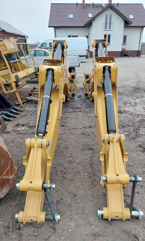 Nowe oryginalne ramie do koparko-ładowarki CAT 432 428 444 - Стрела для Строительной техники: фото 3 Nowe oryginalne ramie do koparko-ładowarki CAT 432 428 444 - Стрела для Строительной техники: фото 3