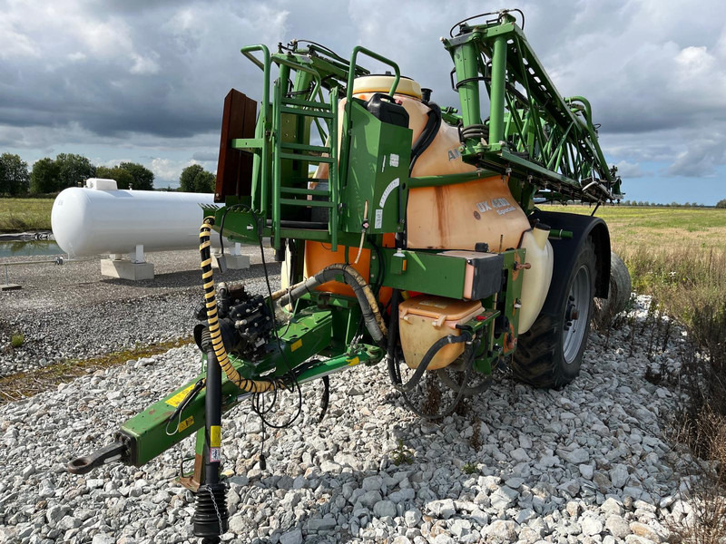 Amazone UX 4200 Special - Опрыскиватель: фото 2 Amazone UX 4200 Special - Опрыскиватель: фото 2