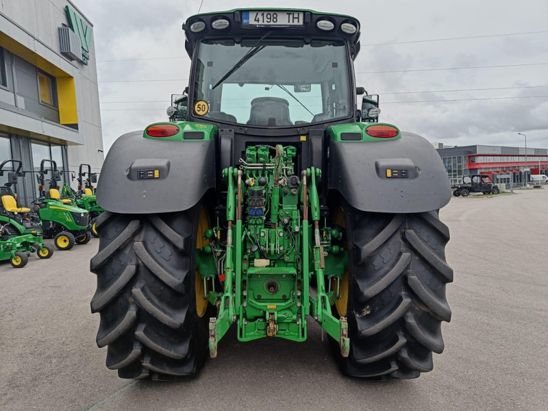 John Deere 6215R - Трактор: фото 4 John Deere 6215R - Трактор: фото 4