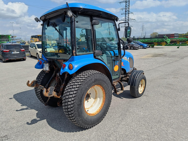New Holland Boomer 40 - Трактор: фото 3 New Holland Boomer 40 - Трактор: фото 3