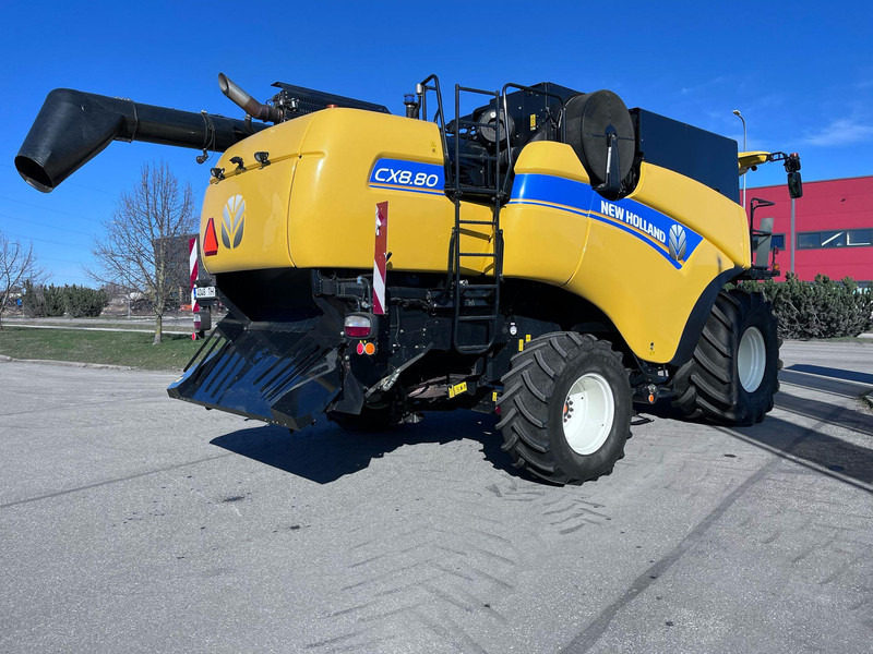 New Holland CX 8.80 - Зерноуборочный комбайн: фото 3 New Holland CX 8.80 - Зерноуборочный комбайн: фото 3