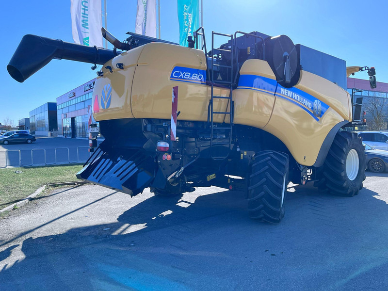 New Holland CX 8.80 - Зерноуборочный комбайн: фото 4 New Holland CX 8.80 - Зерноуборочный комбайн: фото 4