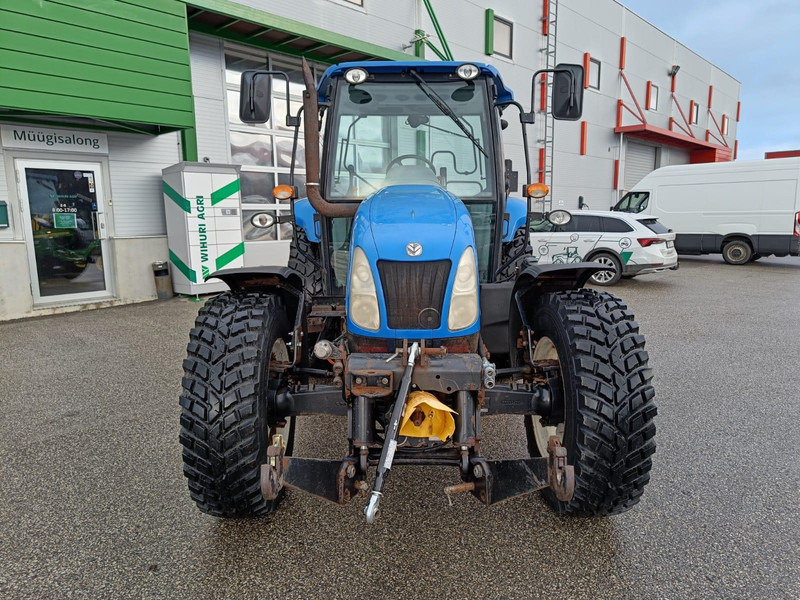 Трактор New Holland T 5050: фото 8 Трактор New Holland T 5050: фото 8