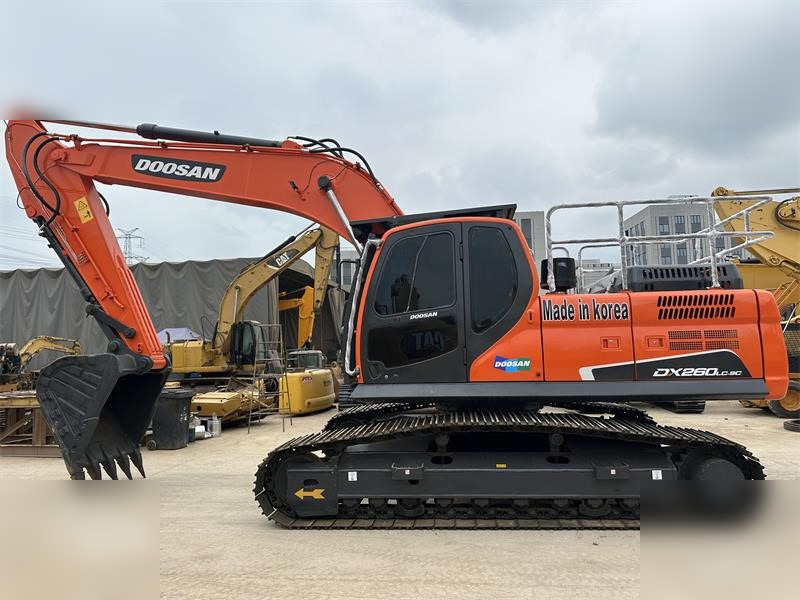 DOOSAN DX260 LC - Гусеничный экскаватор: фото 2 DOOSAN DX260 LC - Гусеничный экскаватор: фото 2