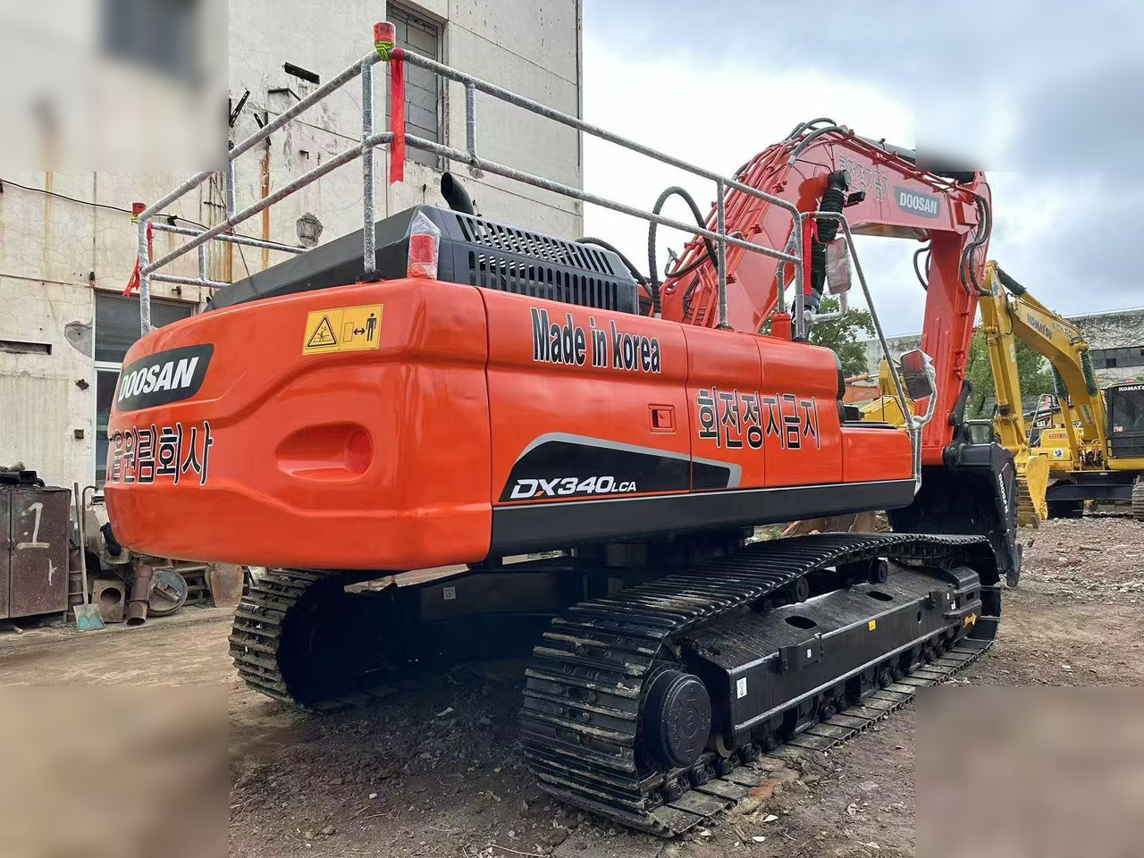 DOOSAN DX340 LC - Гусеничный экскаватор: фото 3 DOOSAN DX340 LC - Гусеничный экскаватор: фото 3