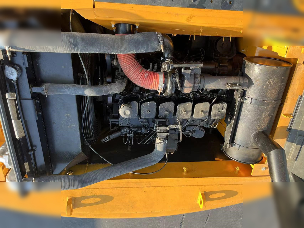 Колёсный экскаватор HYUNDAI ROBEX 210W-9: фото 9