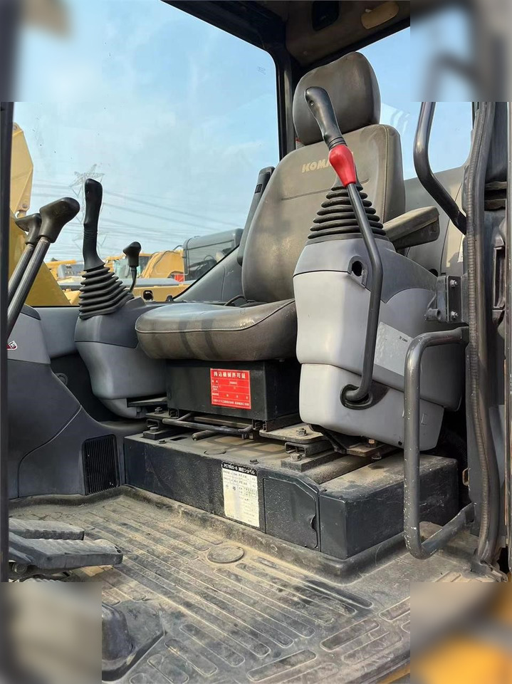 KOMATSU PC78US-6N0 - Гусеничный экскаватор: фото 5 KOMATSU PC78US-6N0 - Гусеничный экскаватор: фото 5