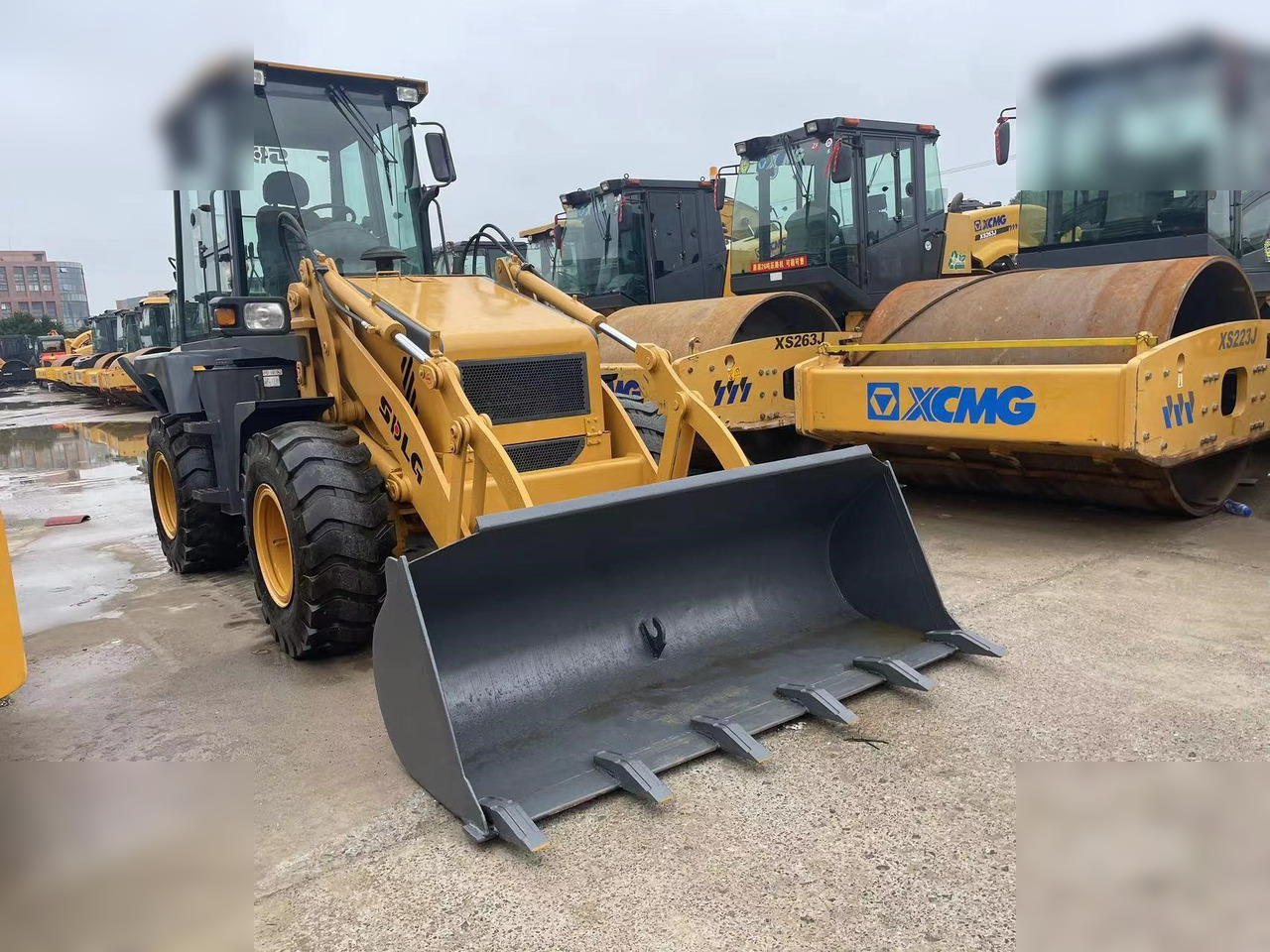 SDLG LGB680 - Экскаватор-погрузчик: фото 3 SDLG LGB680 - Экскаватор-погрузчик: фото 3