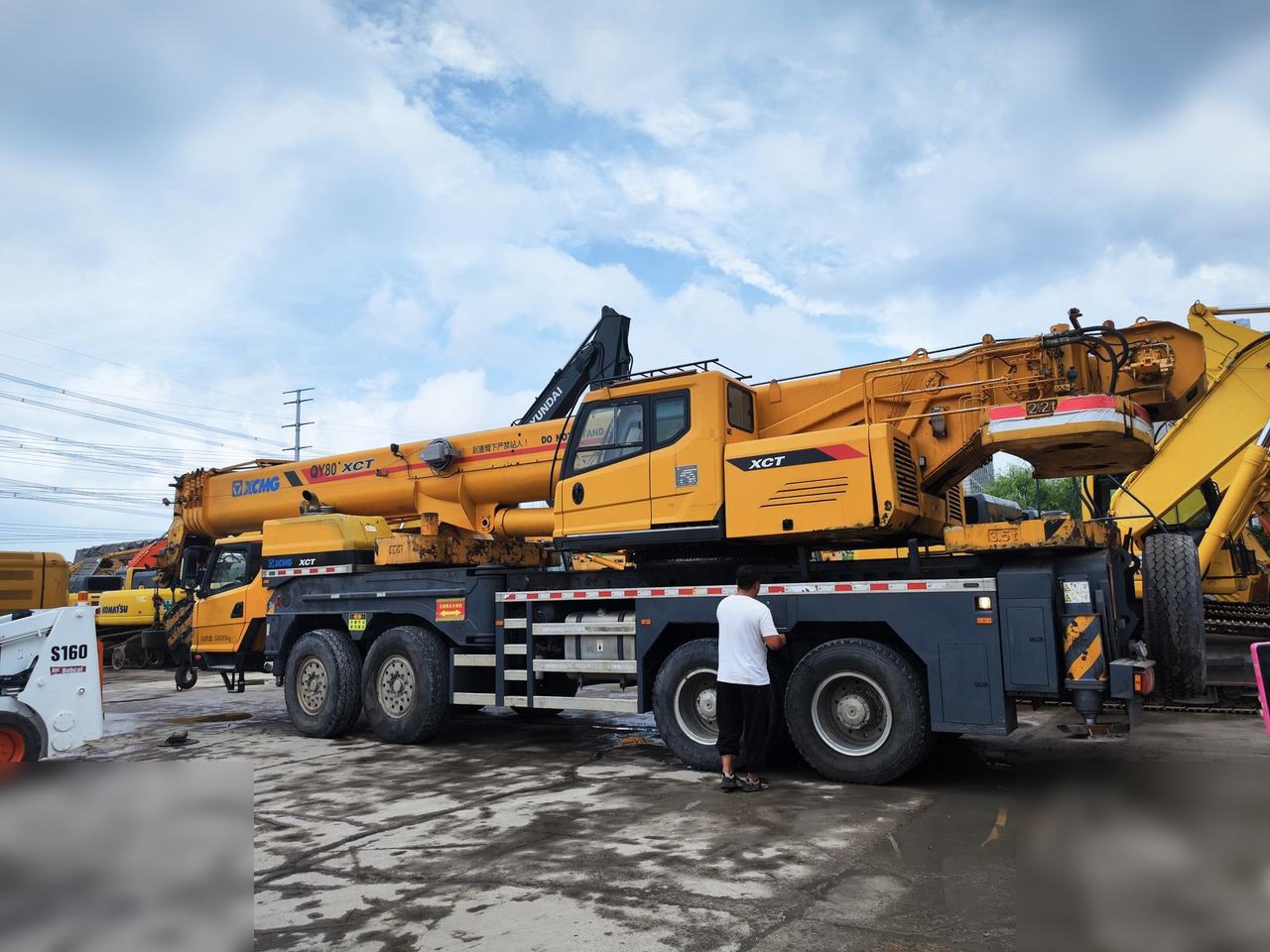 XCMG QY80XCT - Вседорожный кран: фото 2 XCMG QY80XCT - Вседорожный кран: фото 2
