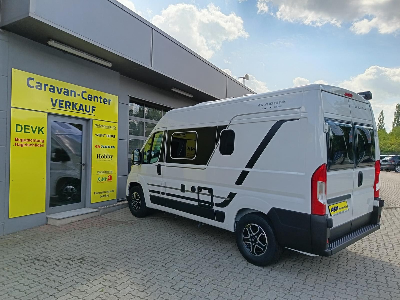 Adria Twin ALL-IN 540 SP*AUTOMATIK*SAFETY*STYLE*SOFORT - Кастенваген: фото 5 Adria Twin ALL-IN 540 SP*AUTOMATIK*SAFETY*STYLE*SOFORT - Кастенваген: фото 5